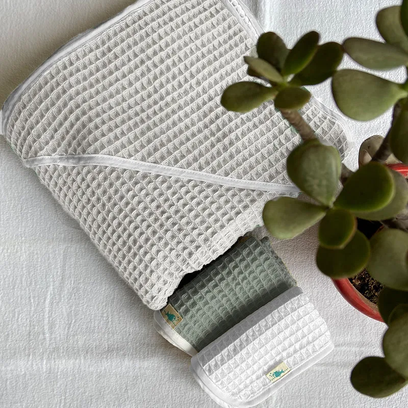 Off-White Waffle Hooded Towel For Kids | Cotton | Set of 3