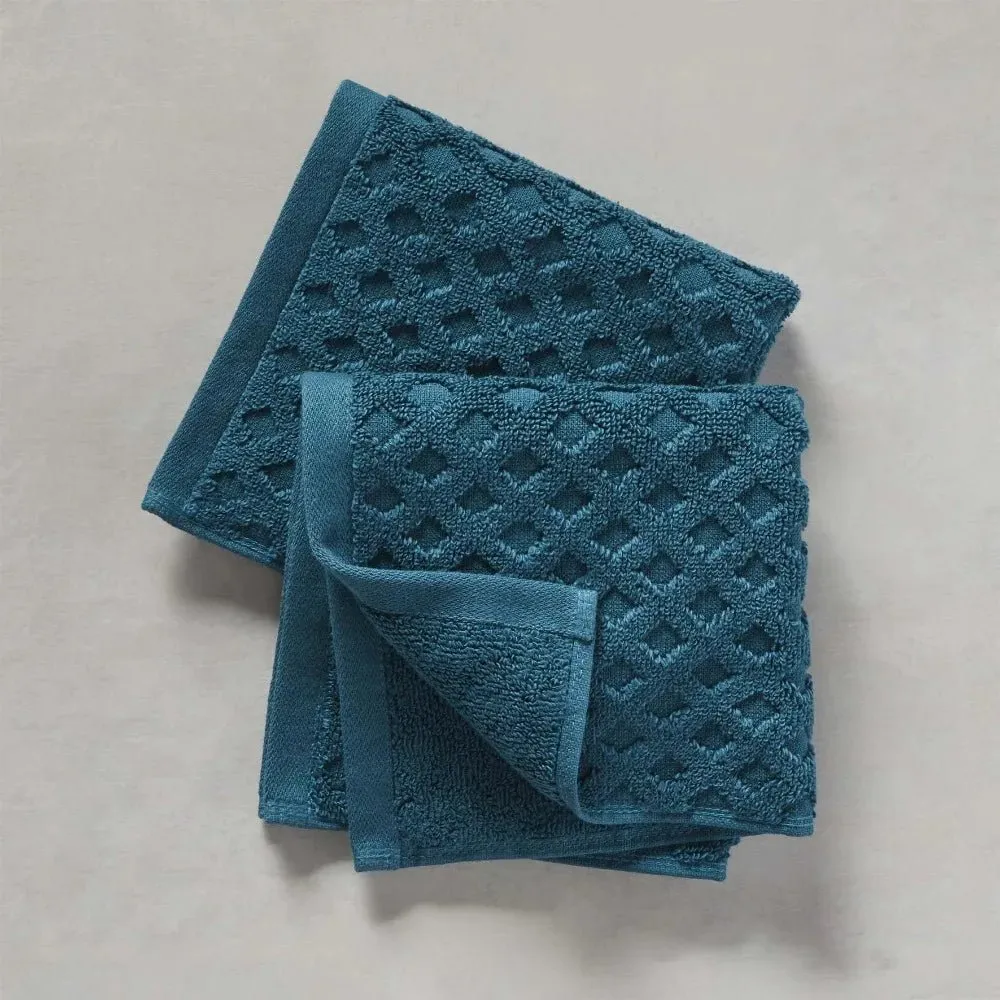 Signature Soft Textured 8 Piece Towel Set, Aquifer bathroom towels set